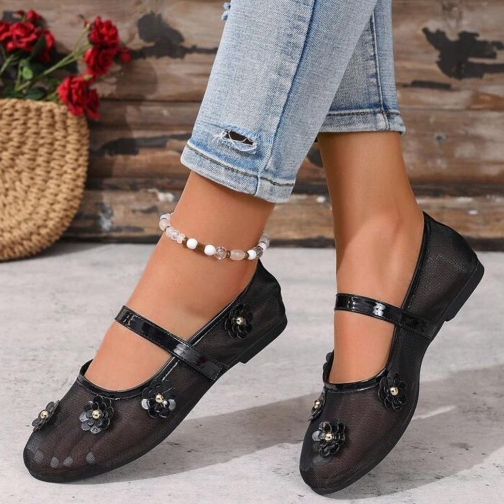 BRAND NEW 12 THOMPSON RHINESTONE FLORAL MESH SLIP ON FLATS